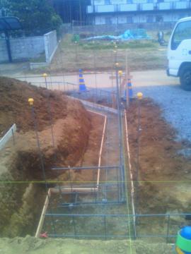 �x�[�X���R���i��芮��