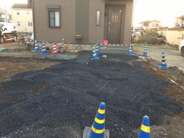 �����~���ς���