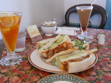 ���[�X�g�|�[�N�T���h�C�b�`