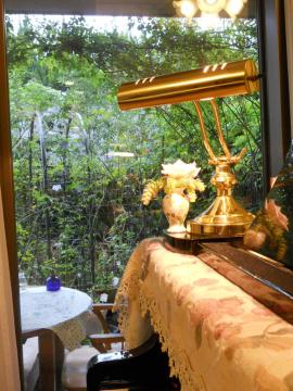 �_�C�j���O����̒���