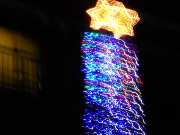 �N���X�}�X�E�C���~�l�[�V����