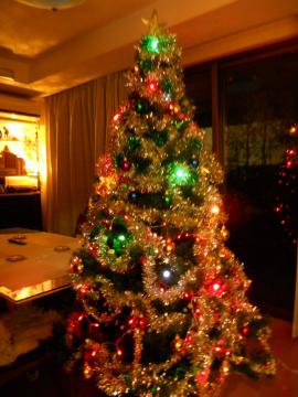 �c���[�_��