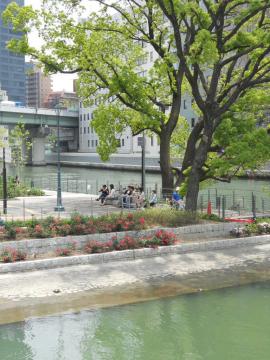 �쉈���̃x���`