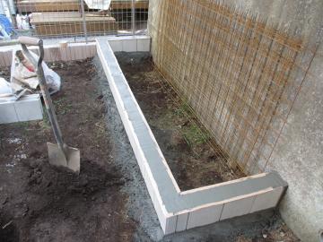 �ɐ����s�m�l�@�@�V�z�̊O�\�H���@����