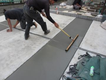 �ɐ����sT�l�@�@�K�[�f�����t�H�[���H���@����