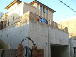 201012221