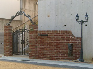 201012223