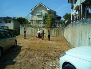 201204051
