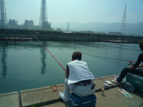 201205267