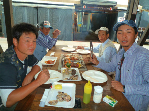 201205268