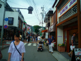 201207257