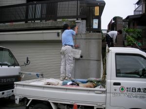 RC�Ԍɂ�Γ\��Ń��t�H�[���@�܂��͑|������