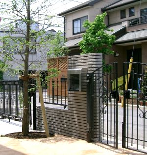 ��t�̃G�N�X�e���A