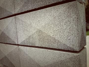 �s���~�b�h���f�U�C��2