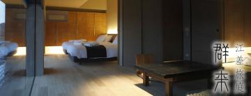 �]������ �Q��