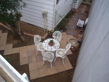 �閧�̒�Ƀ��E�t�H�[��