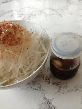 Ƹݖ